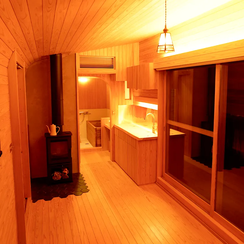 薪ストーブのある部屋